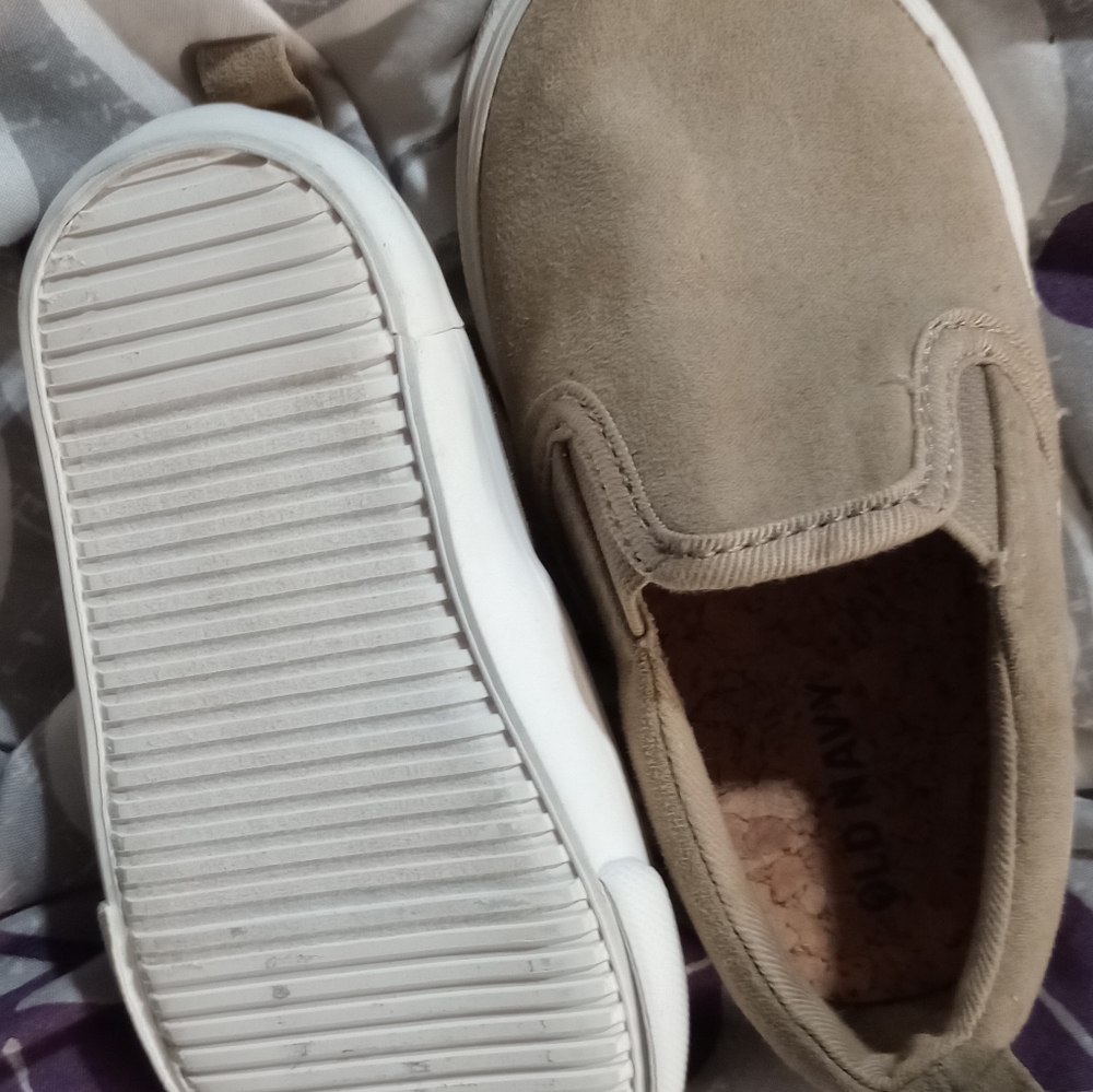 Kids canvas shoes 12.5
